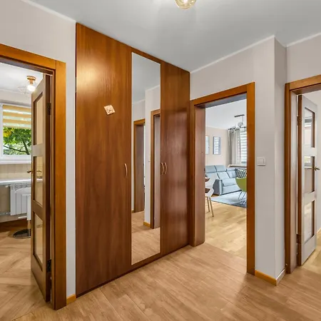Praga Poludnie - 57m2, Balcony - By Rentujemy * Varšava
