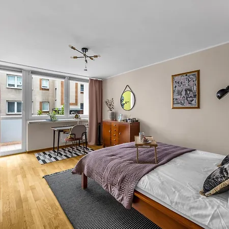 Apartmán Praga Poludnie - 57m2, Balcony - By Rentujemy Varšava